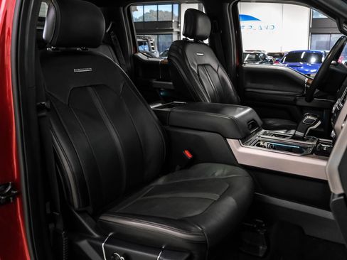 Used 2015 Ford F150 Platinum w/ Equipment Group 701A Luxury AWD/4WD image 38