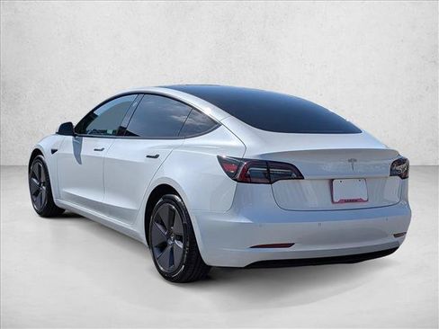 Used 2021 Tesla Model 3 Standard Range Plus RWD image 8