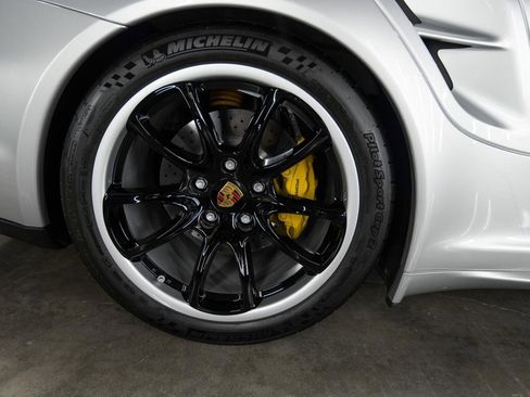 Used 2008 Porsche 911 GT2 RWD image 27