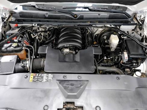 Used 2018 Chevrolet Silverado 1500 LT w/ All Star Edition image 54