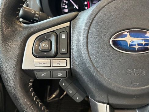 Used 2018 Subaru Forester 2.5i Touring image 21
