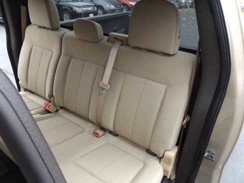 Used 2013 Ford F150 XLT w/ Mid Equipment Group image 15