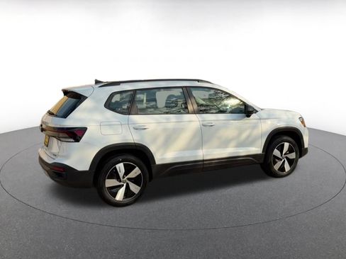 Used 2026 Volkswagen Taos S AWD/4WD image 12