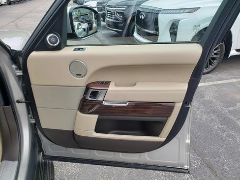 Used 2016 Land Rover Range Rover HSE AWD/4WD image 18