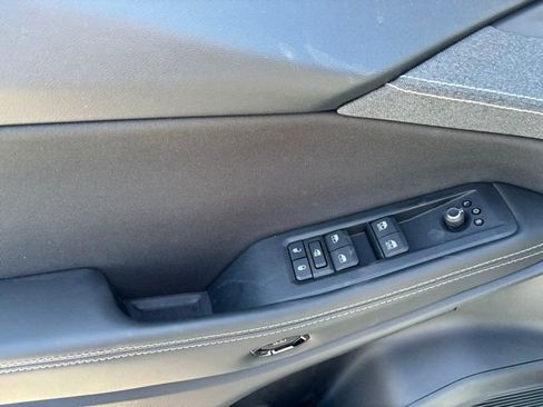 New 2026 Jeep Cherokee Laredo AWD/4WD image 10