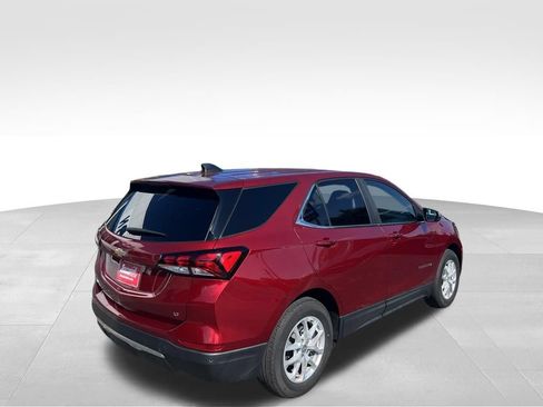 Used 2022 Chevrolet Equinox LT FWD image 4