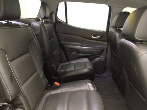 Used 2019 GMC Acadia SLT w/ Black Edition FWD image 19
