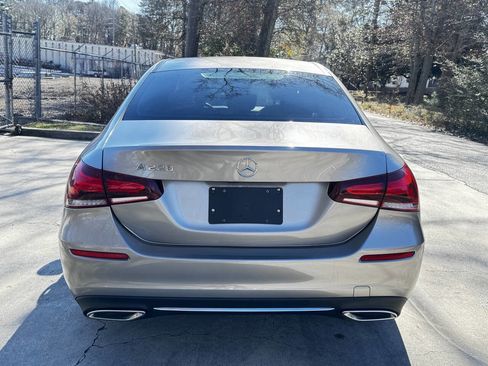 Used 2019 Mercedes-Benz A 220 image 9