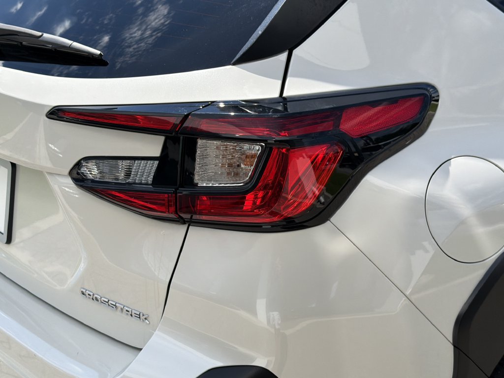 Certified 2025 Subaru Crosstrek 2.5i Premium AWD/4WD image 11