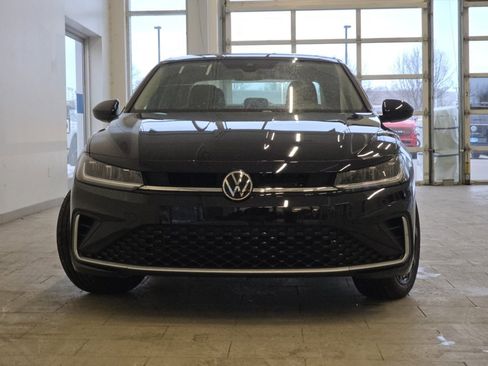 New 2026 Volkswagen Jetta SE image 7