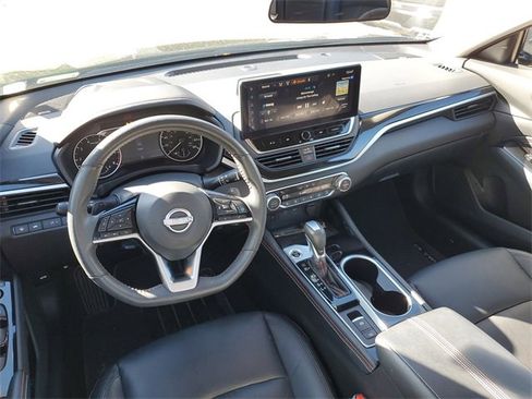 Used 2023 Nissan Altima 2.0 SR image 20