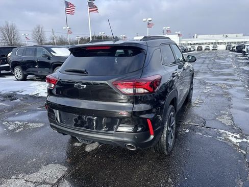 Used 2023 Chevrolet TrailBlazer RS w/ Convenience Package image 5