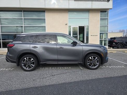 Certified 2023 INFINITI QX60 Luxe w/ Cargo Package image 8