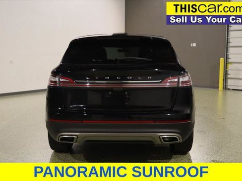 Used 2023 Lincoln Nautilus Reserve AWD/4WD image 7