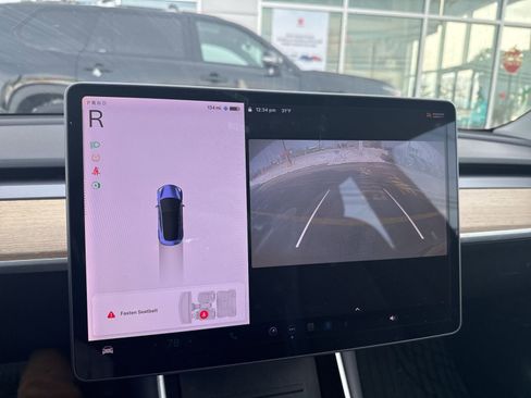 Used 2019 Tesla Model 3 Standard Range Plus image 7