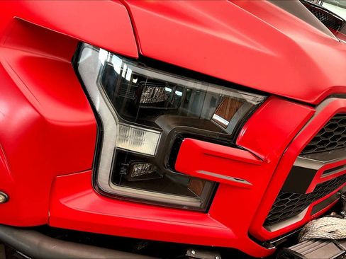 Used 2019 Ford F150 Raptor w/ Equipment Group 802A Luxury image 52