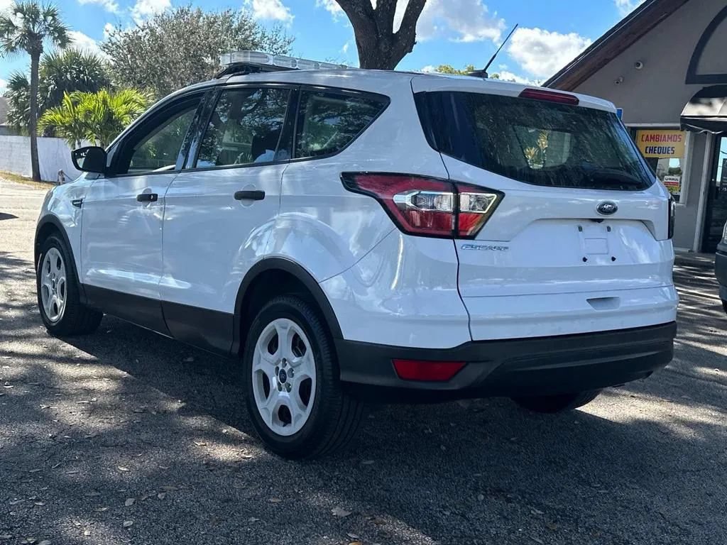 Used 2017 Ford Escape S FWD image 11