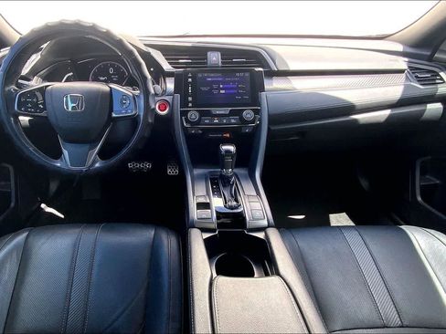 Used 2018 Honda Civic Sport Touring image 10