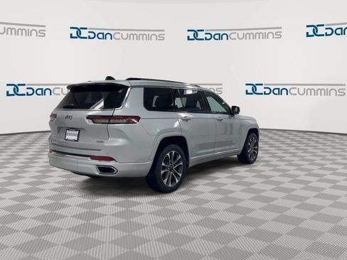 Used 2023 Jeep Grand Cherokee L Overland w/ Luxury Tech Group IV AWD/4WD image 8