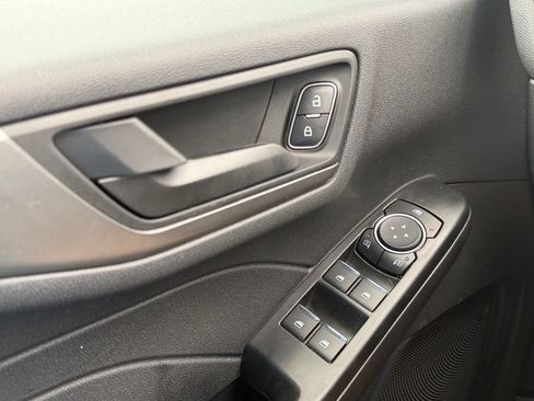 Used 2025 Ford Escape Active FWD image 18