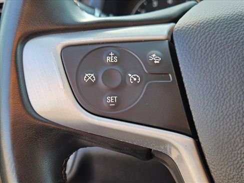 Used 2023 GMC Acadia SLT AWD/4WD image 11
