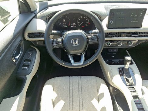 New 2026 Honda HR-V EX-L image 8