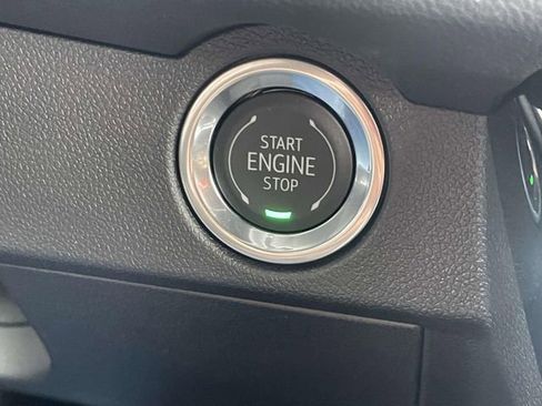 New 2026 Chevrolet Traverse LT image 16