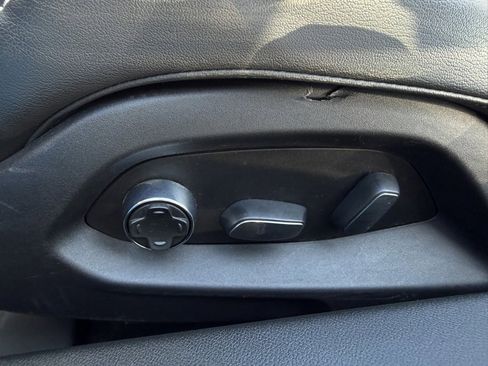 Used 2021 Chevrolet Corvette Stingray Preferred Conv w/ Z51 Performance Package image 26