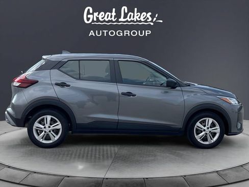 Used 2023 Nissan Kicks S w/ Interior Electronics Package FWD image 6