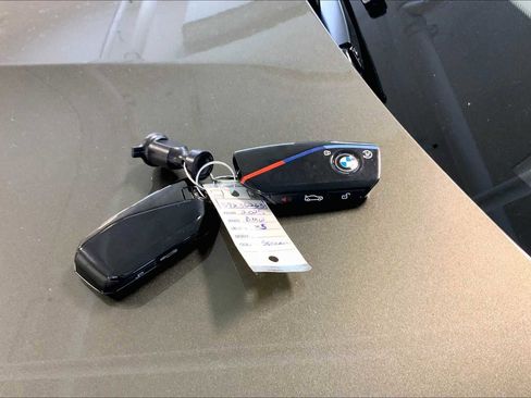 Used 2025 BMW X5 M60i image 14