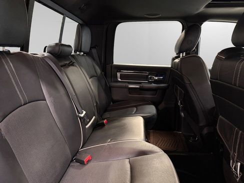Used 2016 RAM 1500 Limited image 16