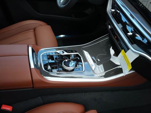 New 2026 BMW X5 M60i AWD/4WD image 5