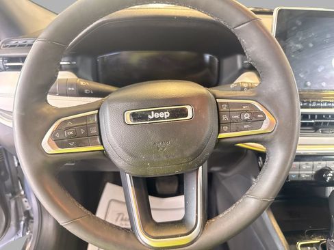 Used 2023 Jeep Compass Limited w/ Elite Group AWD/4WD image 14
