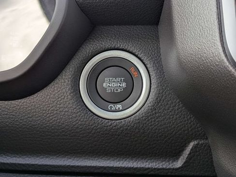 New 2026 RAM 1500 Big Horn AWD/4WD image 33