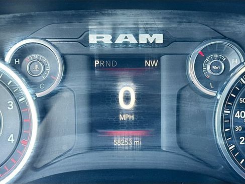 Used 2024 RAM 3500 Big Horn AWD/4WD image 13