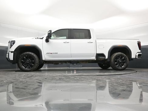 Used 2025 GMC Sierra 2500 AT4 AWD/4WD image 59