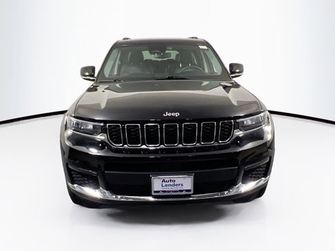 Used 2023 Jeep Grand Cherokee L Limited image 2