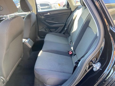 Used 2020 Volkswagen Jetta S image 18