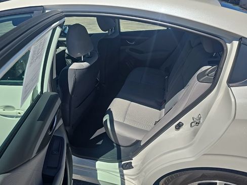 Used 2025 Subaru Legacy Premium AWD/4WD image 9