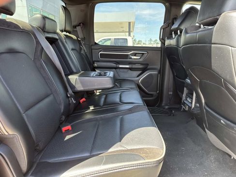 Used 2024 RAM 1500 Laramie AWD/4WD image 9