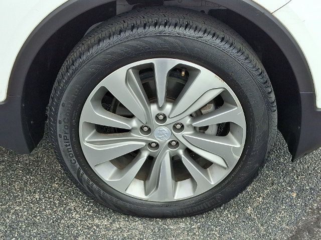 Certified 2020 Buick Encore Preferred w/ Safety Package FWD image 8