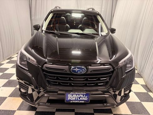 Used 2023 Subaru Forester Limited w/ Popular Package #2 AWD/4WD image 2