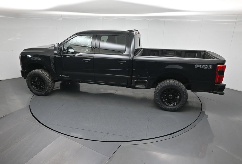 New 2026 Ford F250 Lariat w/ Black Appearance Package AWD/4WD image 42