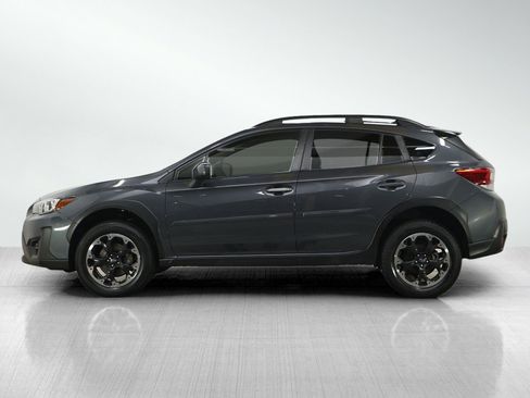 Used 2021 Subaru Crosstrek 2.0i Premium AWD/4WD image 2