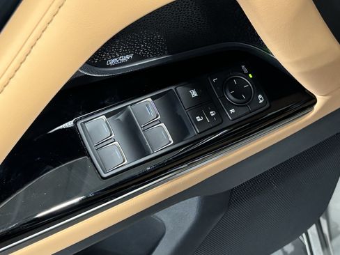 New 2026 Lexus LX 600 4WD w/ Luxury Package image 16