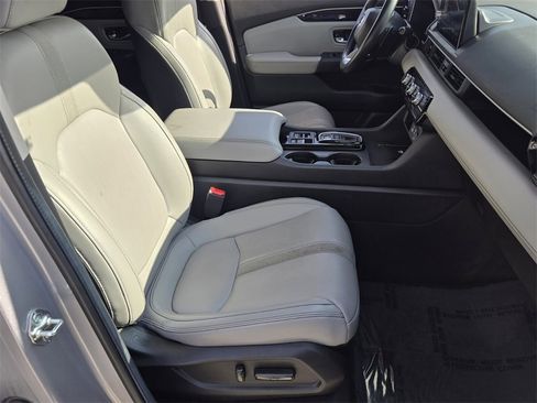 Certified 2024 Honda Pilot EX-L image 15