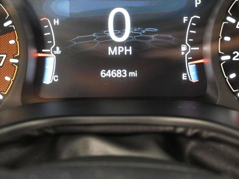 Used 2024 Jeep Compass Latitude AWD/4WD image 24