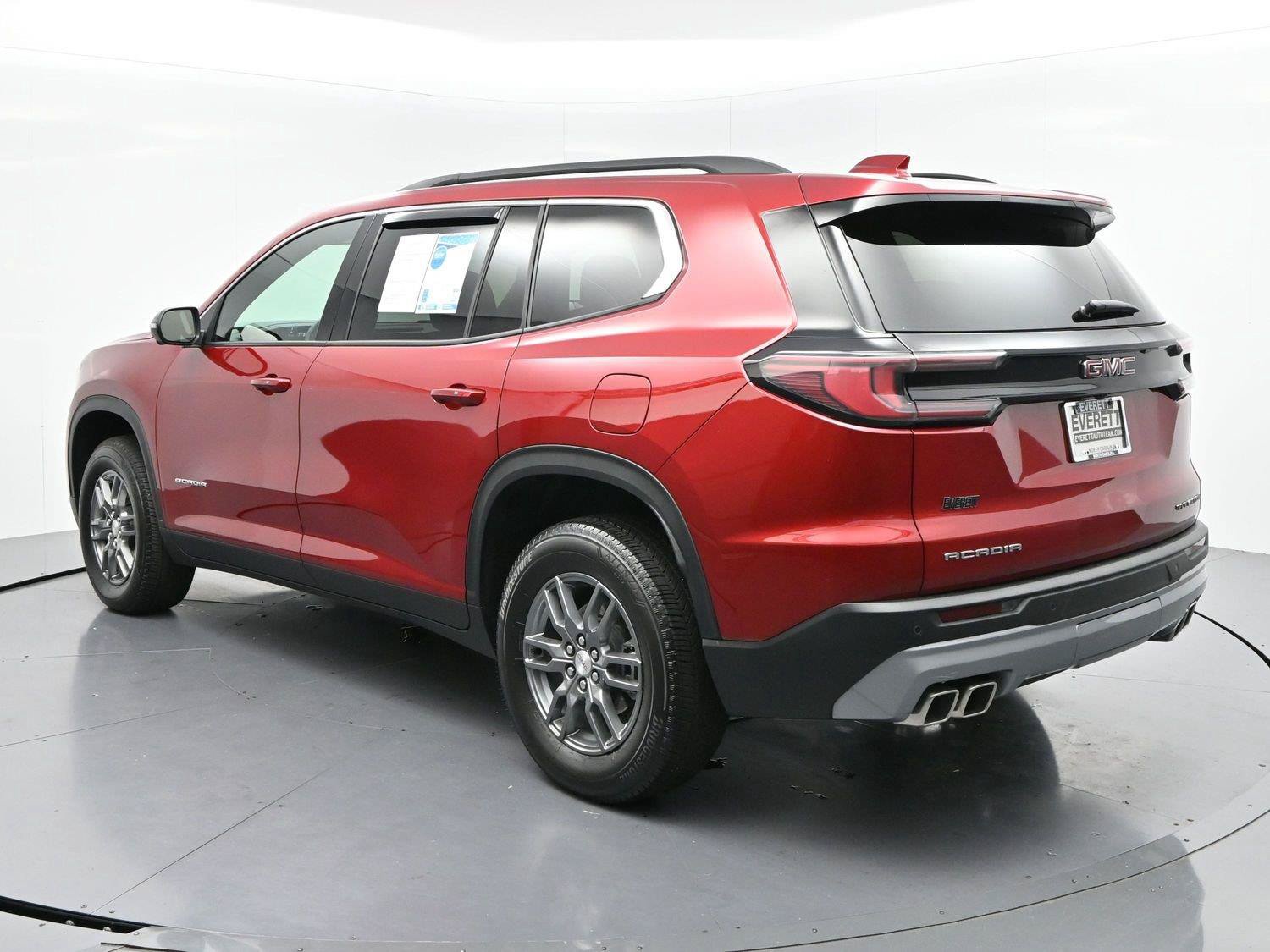 Used 2025 GMC Acadia Elevation FWD image 5