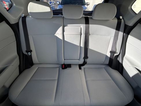 Used 2025 Hyundai Kona SEL image 38