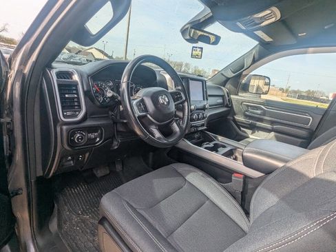 Used 2019 RAM 1500 Big Horn AWD/4WD image 12